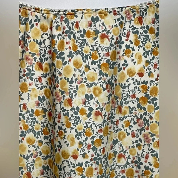 Floral Altar’d State‎ mini skater skirt - Picture 3 of 6